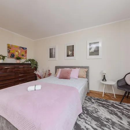 Cardamon Center Apartment